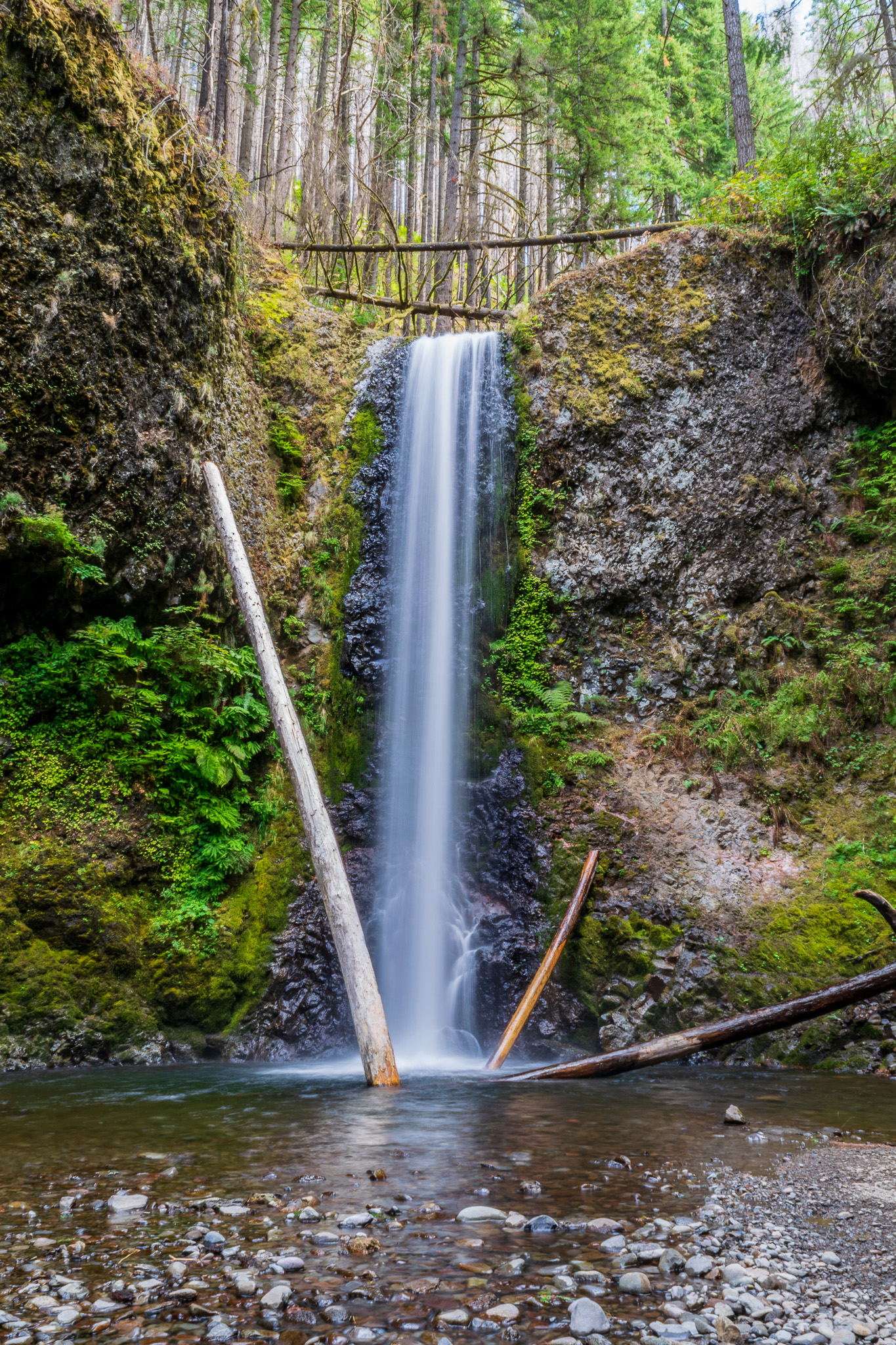 long exposure Waterfall Multnomah Falls, Oregon